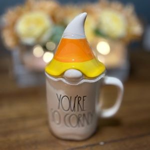 RAE DUNN
You're So Corny Figural Mug. 3.5”w x 9”h